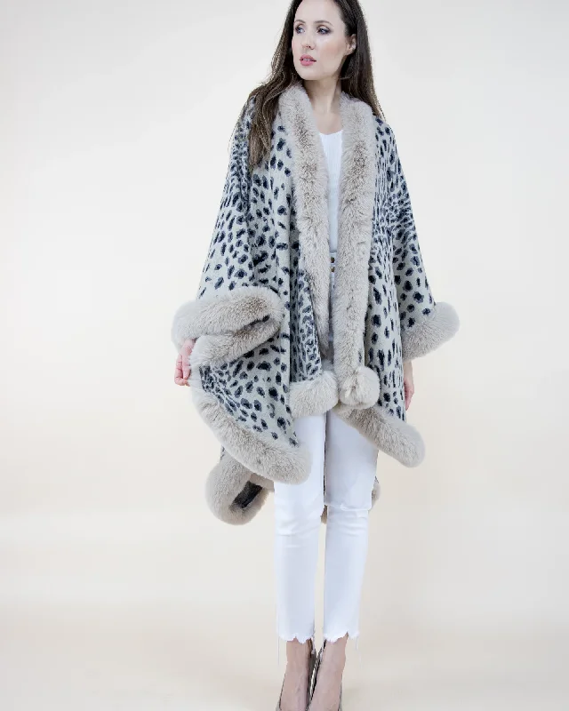 Cultural JacketsWinter White w/ Black Cheetah Shawl w/ Faux Fur