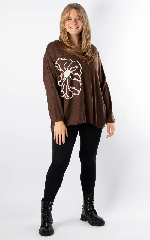 VNeckTopZenSide Flower V-Neck | Chocolate