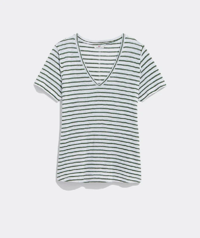 VNeckTopNovaVineyard Vines Women's Straight Hem Linen V-Neck - DV Stripe - Cypress